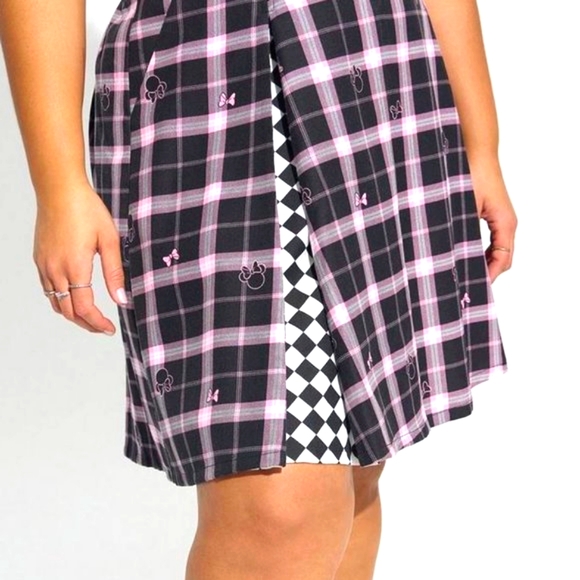 ❤️NWT VINTAGE TORRID MINNIE MOUSE PLAID MINI SKIRTALL SKIRT DISNEY - PLUS SIZE - Picture 8 of 12